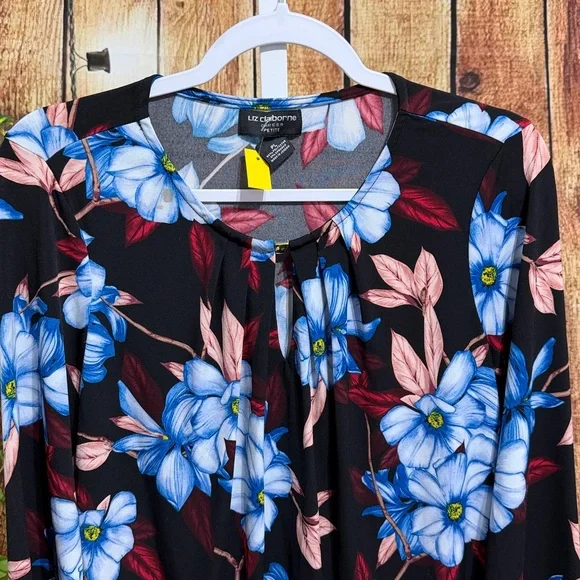 🚨(4/$10) Liz Claiborne Career Blouse Size PL - Picture 2 of 3